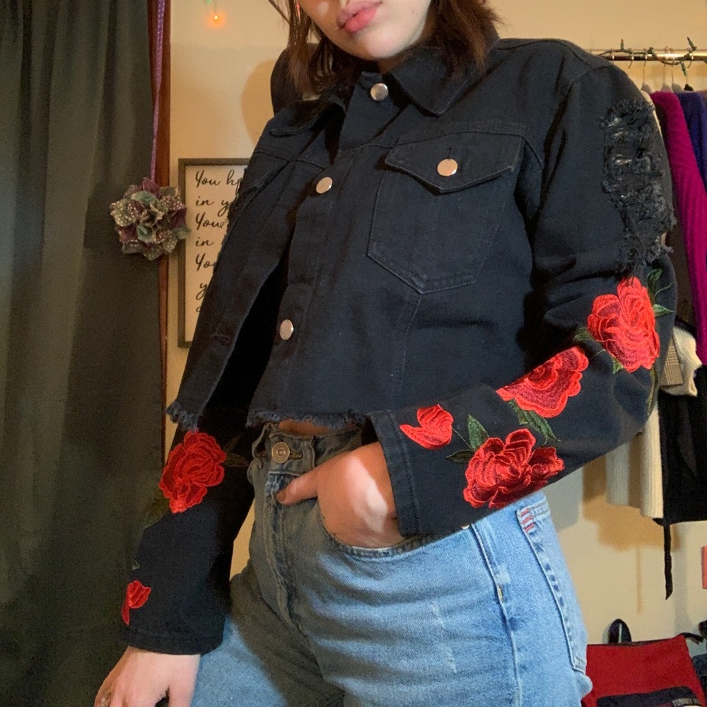 rose sleeve cropped jean jacket